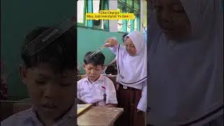 Ada Yang Punya Teman Seperti Ini Juga Di kelas⁉️😅 #shorts #anaksekolah #sekolah #lucu #belajar