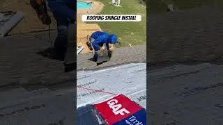 Roofing shingle install 🔨🔨#reels #roofing #video #roofer #roofs #construction #work #diy