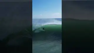 The perfect Bottom turn leads you to the perfect ride! #surf #surfrawfiles #shorts