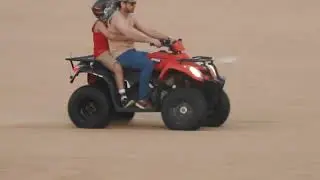 Dubai #desert #uae #bike #adventure #couple #race #love