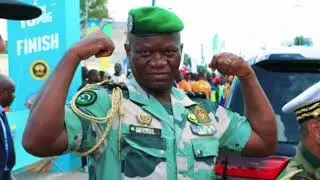 DAVIE L'&Eacute;VOCATREUR_ #CTRI notre essor vers la f&eacute;licit&eacute;.