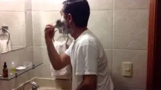 Técnicas de Afeitado Clásico con Navaja Libre de Barbero, Parte 1
