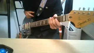 SQUIER BASS VI No Talking Review on Live Looping / Strasbourg St. Denis