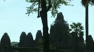 My holiday with family at Angkor Thom temple so wonderful #fypシ #holiday #family #relaxing 