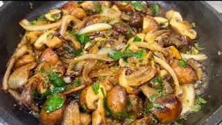 Грибы и лук с чесночным маслом!