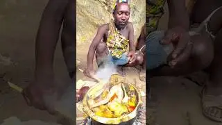 A Day of Survival | African Elder Hunter Hunts, Cooks, and Eats.#money #cooking