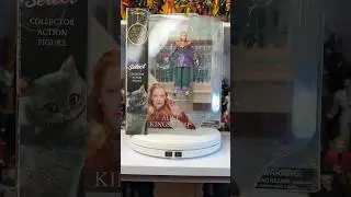 Alice in Wonderland movie (Through the Looking Glass) action figure by Diamond sellect