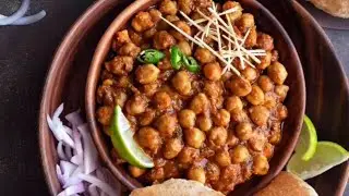 Chicken Chanay Recipe | Kitchen Craze