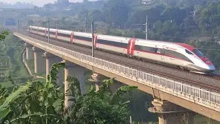The Longest 4,5 KM! 13 Tunnels on WHOOSH High-Speed Rail Line