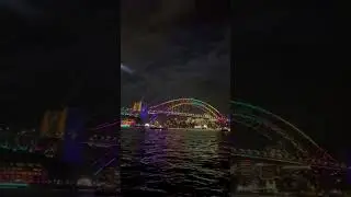 Vivid Sydney 2023 - Opera House & Harbour Bridge