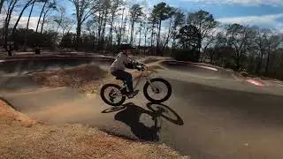 Kids Ride Pump Track