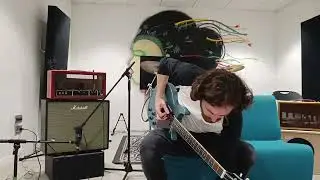 Ampli handwired circuit AC15/EF86. Config clean/crunch plus p&eacute;dales effets, Wah et Fuzz.