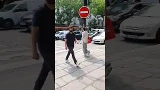 PLACE DENFERT ROCHEREAU PARIS 14&Egrave;ME. CONTENU POST&Eacute; PAR D&Eacute;FAUT EXIG&Eacute; PAR YT POUR POUVOIR PUBLIER.