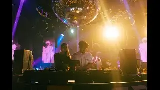 TWIGA B2B SEG CHRISTMAS SPACE OF SOUND IN LAB