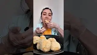 Asmr cream puff 