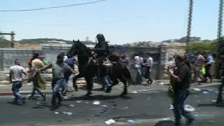 Palestinians clash with Israeli forces in Jerusalem