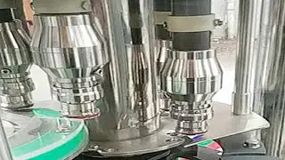 5 heads screw capping machine rotary capper high speed tested for Canadian customer
