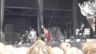 Paloma Faith Sexy Minx 2, V Festival 2010 Staffordshire (Weston Park)