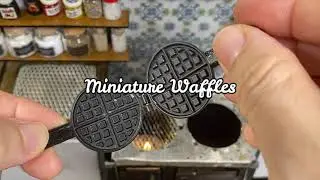 Miniature Cooking - Miniature waffles