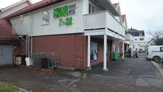 4K. Fra Øvre Svelvik via sentrum mot båthavna. Skritt for skritt en lørdags formiddag i nov. Vlog