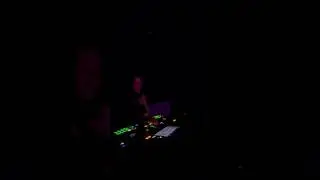 Groovin through the night. #laroumusic #funkytechno #livedj