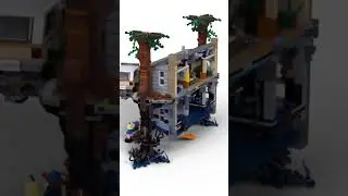 STRANGER THINGS - The Upside Down - LEGO 75810