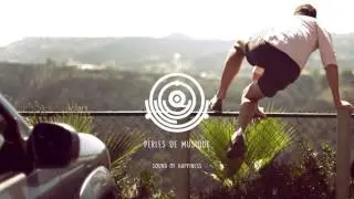 M&oslash;me X Larry Lynch - Childhood
