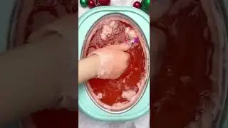 It&rsquo;s hot 🥵 #favirzce #skincare #handcare #paraffin #paraffinwax #handwax #waxing #dailycare