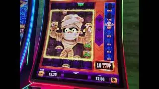 Mo mo mo Mommy #slots #casino #yaamava #parati #motivacion #vida #viral #subscribete #diversion 