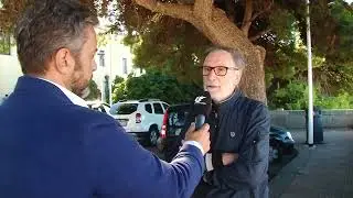 Cagliari. Basilica N.S. di Bonaria.  rifiuti a pochi metri dal Santuario 27 09 23