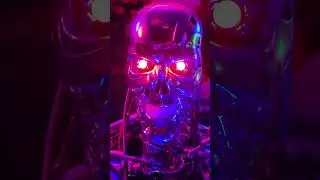 T-800 Endoskeleton Life-Size & T2: Judgment Day arcade game #t800 #terminator #lifesize #arcade