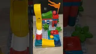 Oddly dropping marble #shorts #ytshorts #buildingblocksmarblerun #marblerun #viralshorts