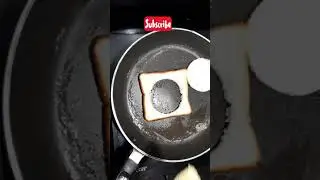 Sunny side up egg recipe | Bread with egg for breakfast | #shorts