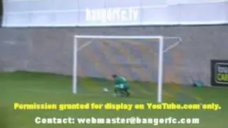 Goalkeeper scores crazy own goal