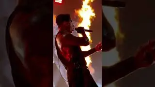 Falling in Reverse - Ronald live at Stuttgart Hanns-Martin-Schleyer-HalleSource: @gyome.