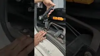 #car #hand #break #adjustment #top #automobile #youtubeshorts #viral #shortvideo #mechanic #tips