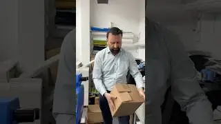 How to fold a box without using scotch tape #boxfolding