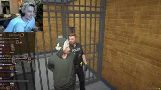 xQc passively accuses a Cop for Meta Gaming