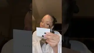 All dat lash 😏😮&zwj;💨 @rihanna&rsquo;s #grwm using our Hella Thicc #VolumizingMascara 😍 #shorts #rihanna