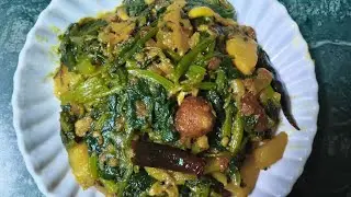 মশলা ছাড়াই শুধুমাত্র পেঁয়াজ রসুন দিয়ে পালং শাকের এই রেসিপিটি বানালে সবাই চেয়ে খাবে