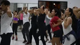 #YoMeEntacono : A Salsa Tour of Europe