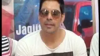 05 Nov 2013 - Jagjit Atwal Fame The Bachelor India Malika Sherawat  Visit Jalandhar