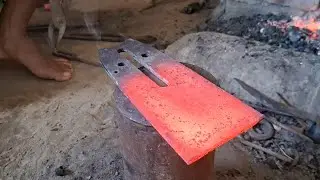 How To Make Billhook knife making Process from Tree Cutting Chainsaw// Billhook knife #blacksmith 