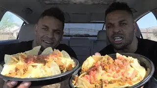 ASMR Eating Best Nachos In The World @Taco Bell