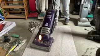 2011 Eureka The Boss Smart Vac Pet Lover (Model 4870) Upright Vacuum Cleaner