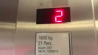 Fahrstuhl Schindler 5400 „Soho“ im Alexa am Alexanderplatz Berlin