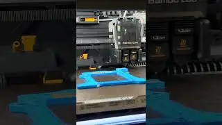 Bambu Lab H2D fast dual-color switching #3dprinting #bambulab #h2d #3dprintingmaterials