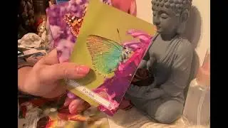 Quelqu'un développe des sentiments pour vous... Tirage sentimental atemporel.