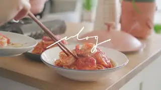 Ep 8 : minimal cooking vlog [visual ASMR] | kabocha porridge, spicy shrimp pasta