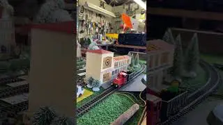 Little Red and the Lego figures #kleinbahn #modelrailway #lego